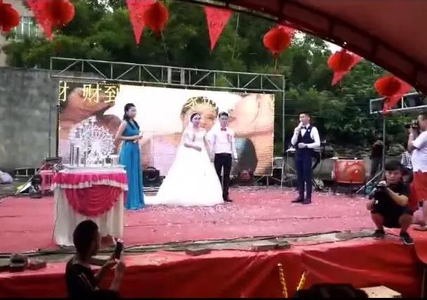 长沙著名婚礼司仪排名有专业的吗茂名婚礼司仪团队 长沙著名婚礼司仪排名有专业的吗茂名婚礼司仪团队